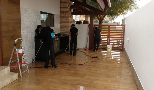 Equipe De Limpeza Pos Obra Em Belem